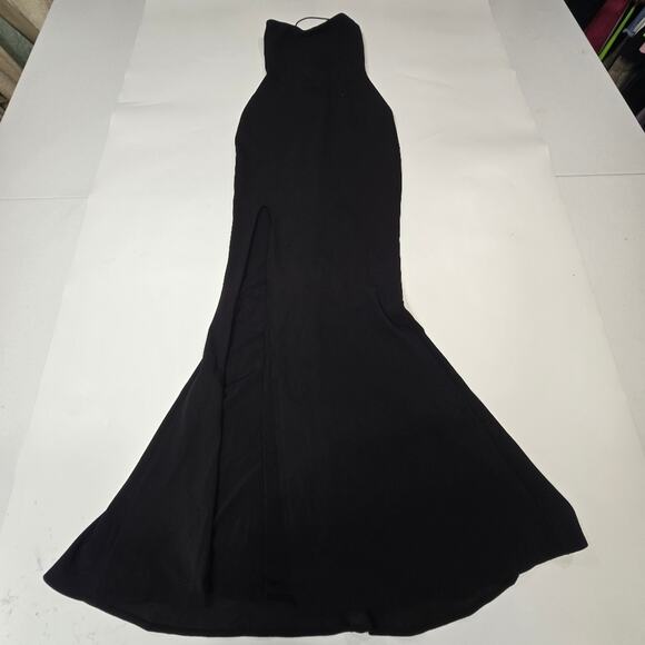 Nookie Jasmine One Shoulder Gown in Black - Picture 2 of 14